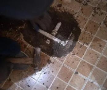 随州市卫生间漏水维修公司为您分享下卫生间渗水如何处理及注意事项